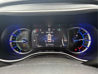 2022 Chrysler Pacifica Hybrid Touring L