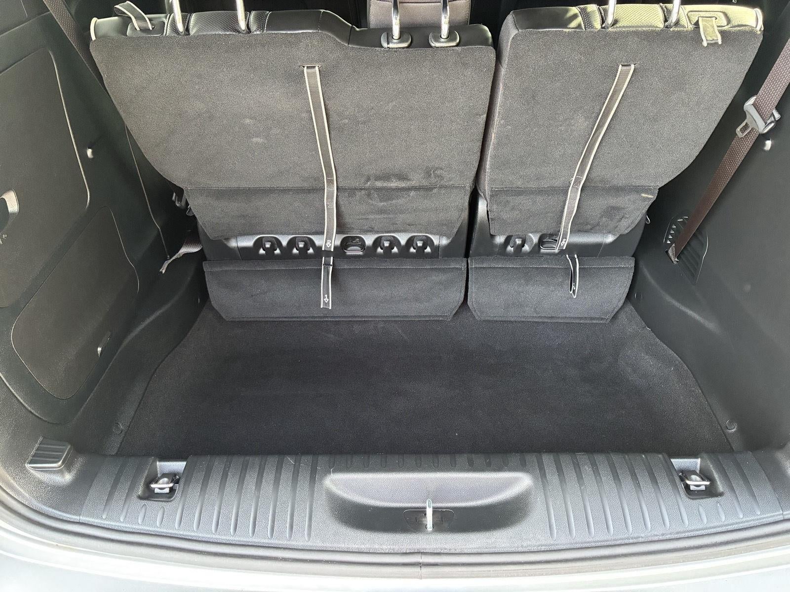 2024 Chrysler Pacifica Hybrid Premium S Appearance Pkg