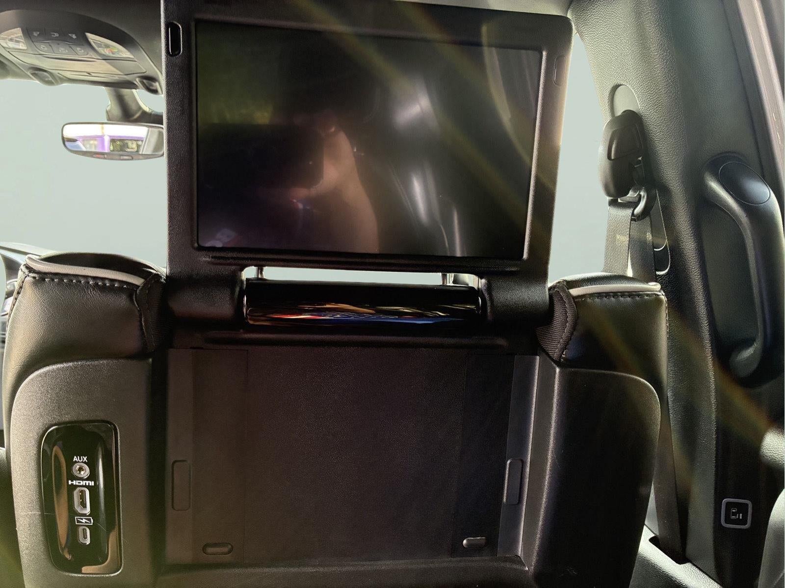 2024 Chrysler Pacifica Hybrid Premium S Appearance Pkg