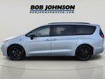 2024 Chrysler Pacifica Hybrid Premium S Appearance Pkg