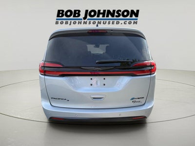2024 Chrysler Pacifica Hybrid Premium S Appearance Pkg