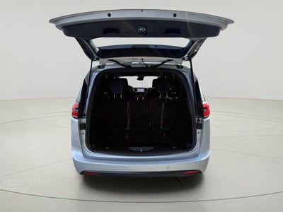 2024 Chrysler Pacifica Hybrid Premium S Appearance Pkg