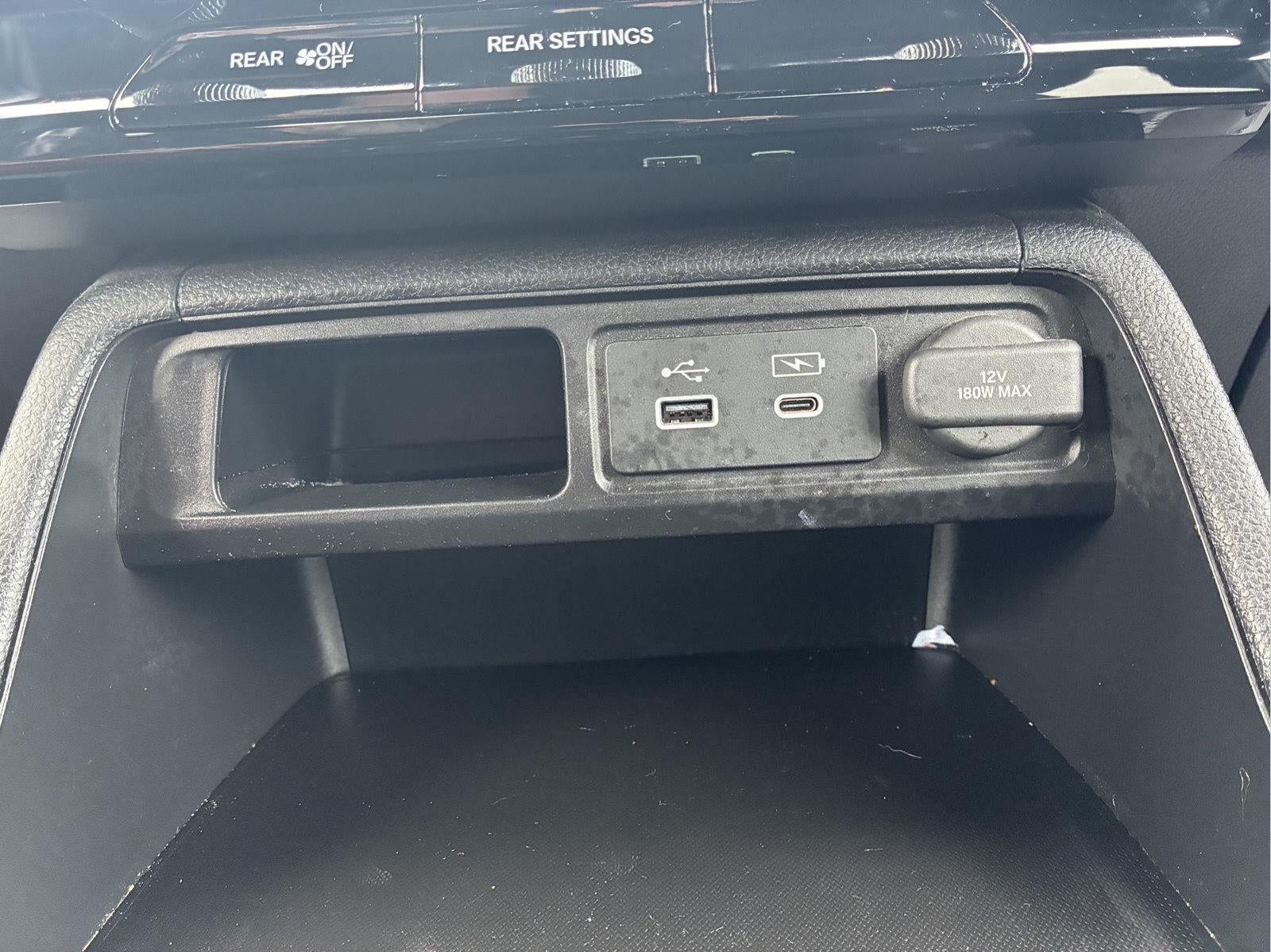 2023 Honda Pilot Sport