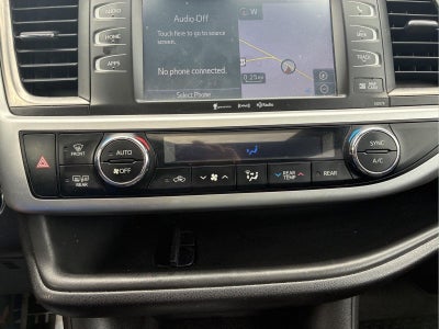 2018 Toyota Highlander SE