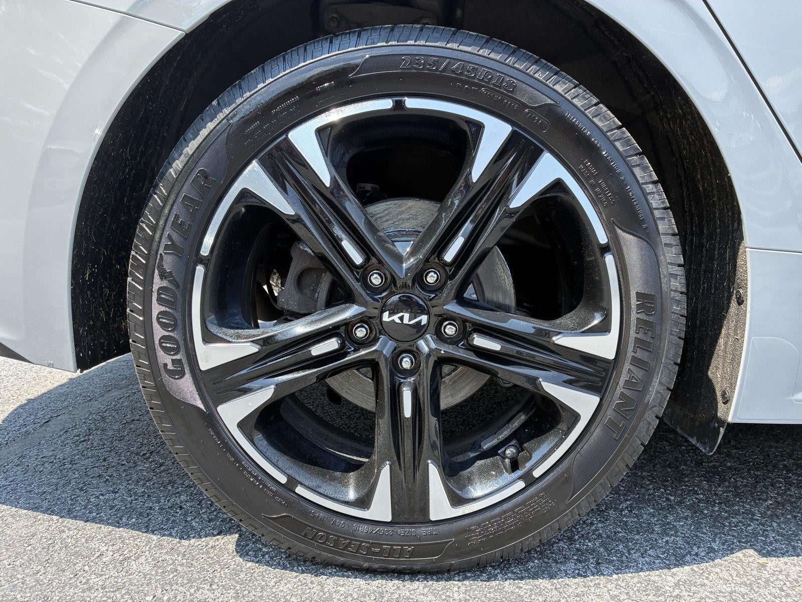 2023 Kia K5 GT-Line