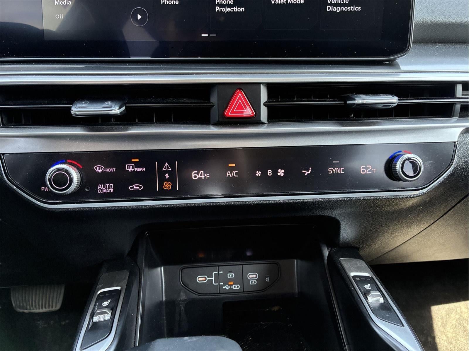 2025 Kia Sorento X-Line EX