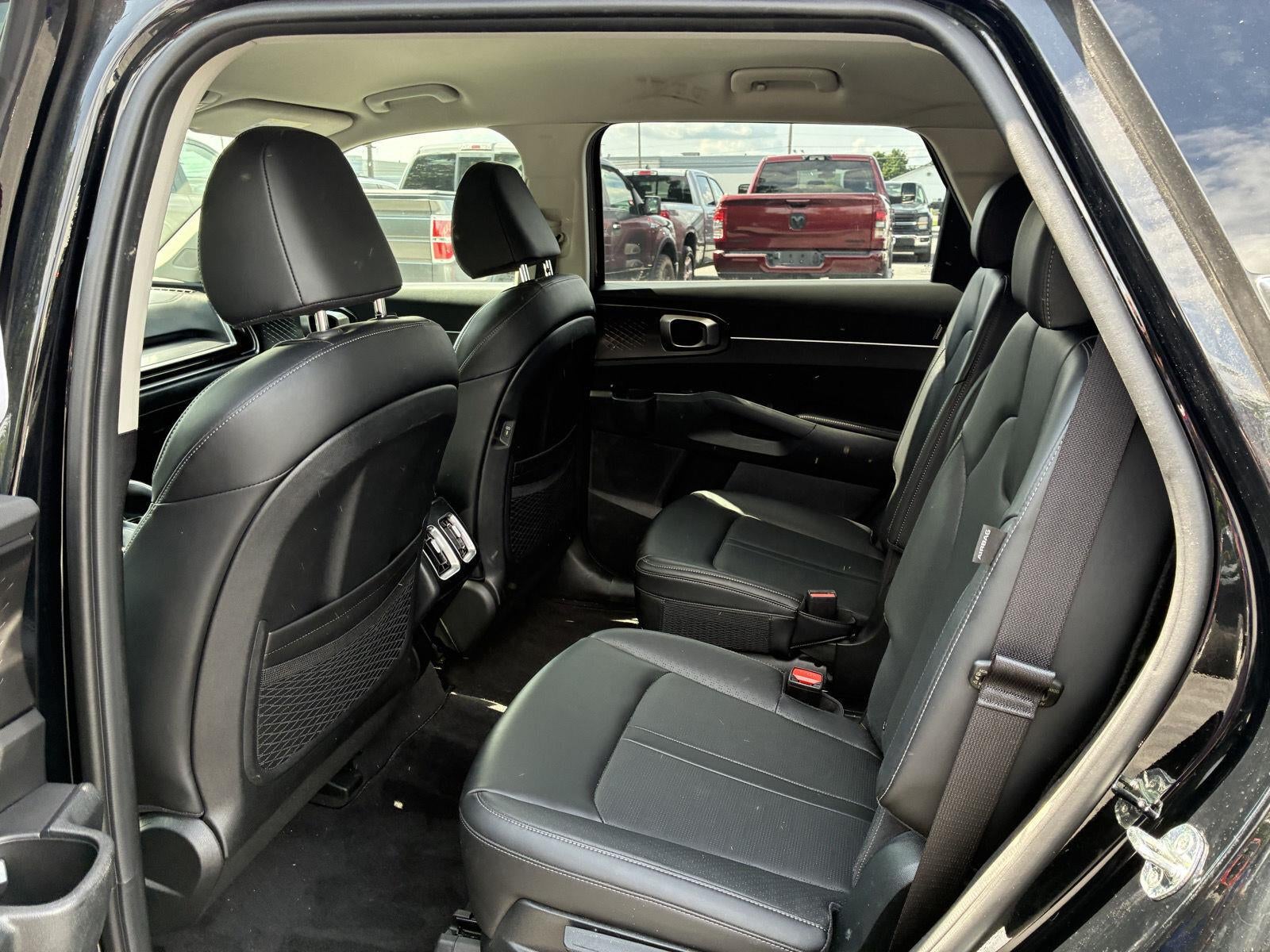 2025 Kia Sorento X-Line EX