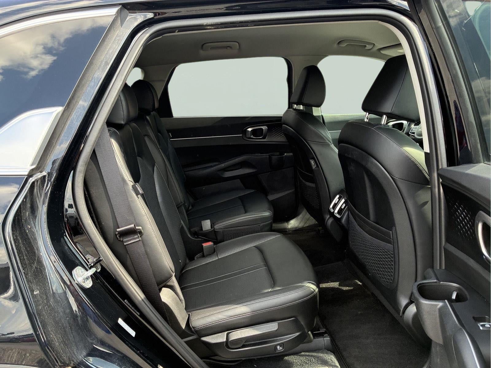 2025 Kia Sorento X-Line EX