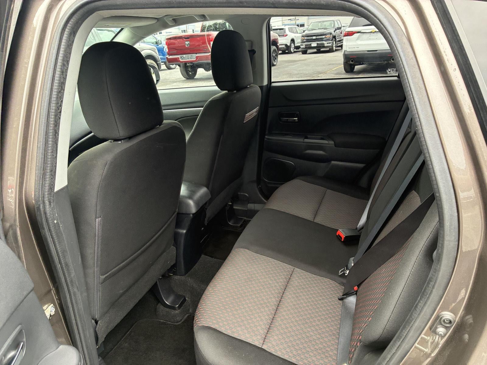 2017 Mitsubishi Outlander Sport SE 2.4