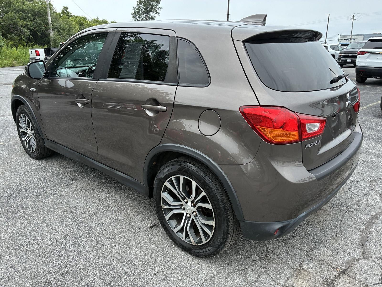 2017 Mitsubishi Outlander Sport SE 2.4