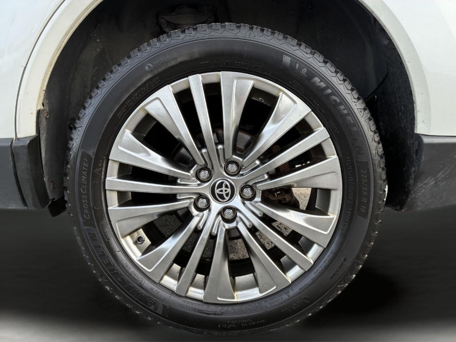 2022 Toyota Venza Limited