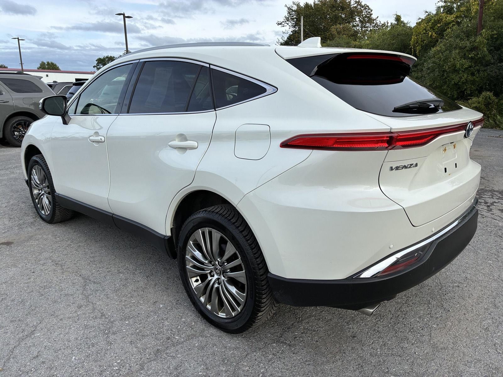 2022 Toyota Venza Limited