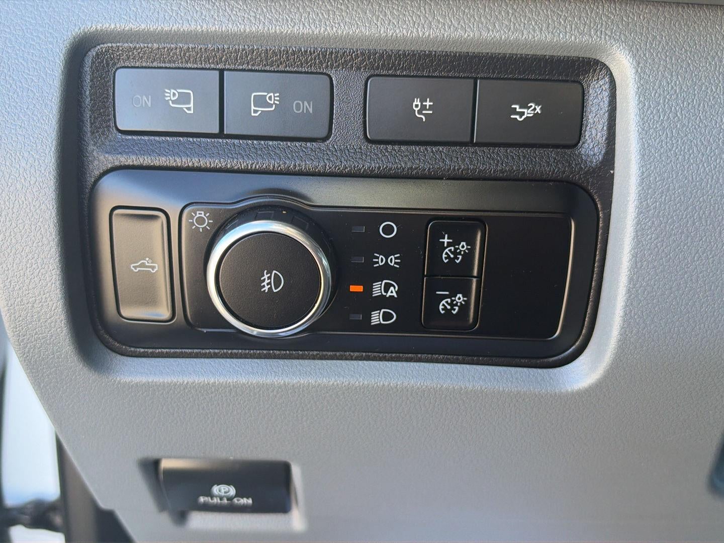 2024 Ford Super Duty F-250 XLT