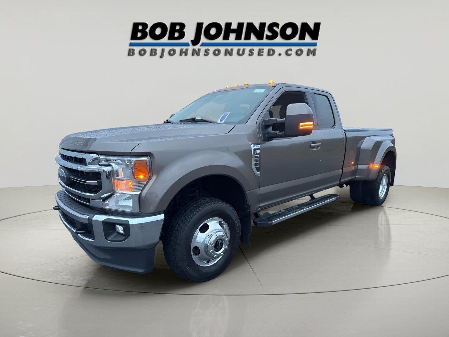 2022 Ford Super Duty F-350 DRW Lariat