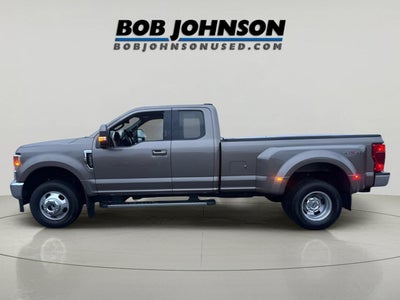 2022 Ford Super Duty F-350 DRW Lariat