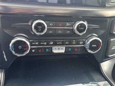 2025 Ford F-150 LARIAT 4WD SuperCrew 5.5' Box
