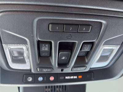 2025 Chevrolet Silverado 3500HD High Country w/ Vblade plow