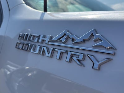 2025 Chevrolet Silverado 3500HD High Country w/ Vblade plow