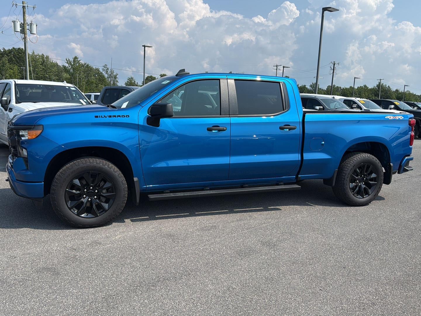 2023 Chevrolet Silverado 1500 Custom