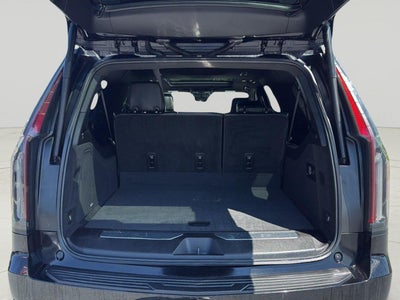 2023 Cadillac Escalade ESV 4WD Premium Luxury