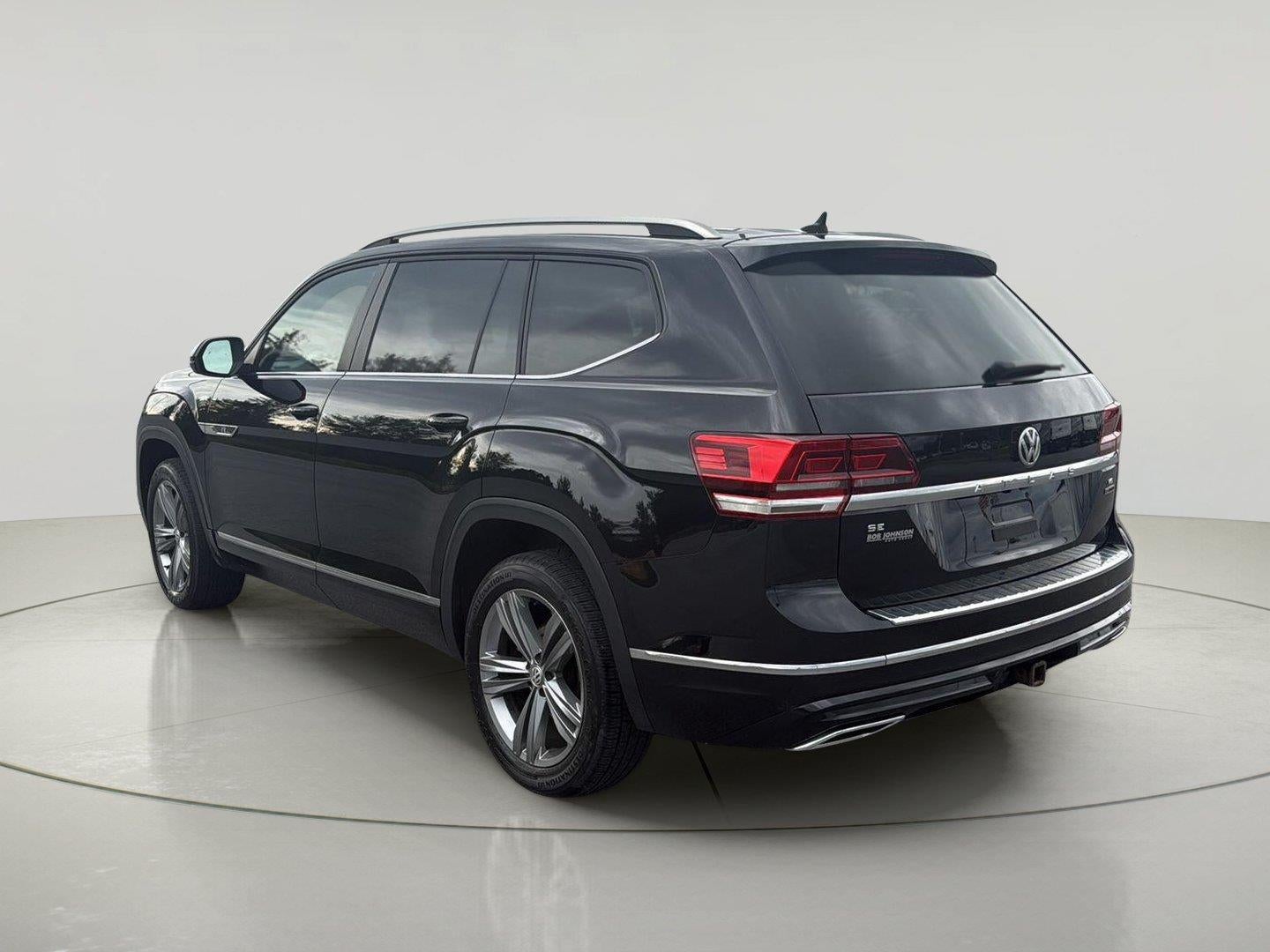 2019 Volkswagen Atlas 3.6L V6 SE w/Technology R-Line