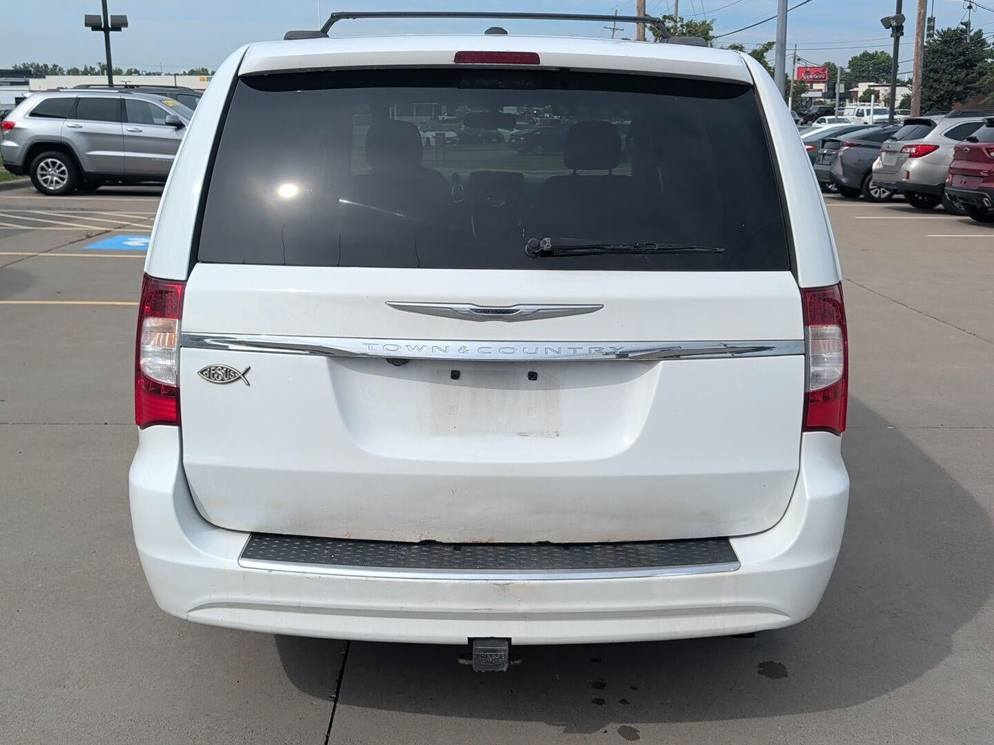 2016 Chrysler Town & Country Touring