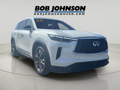 2024 INFINITI QX60 LUXE