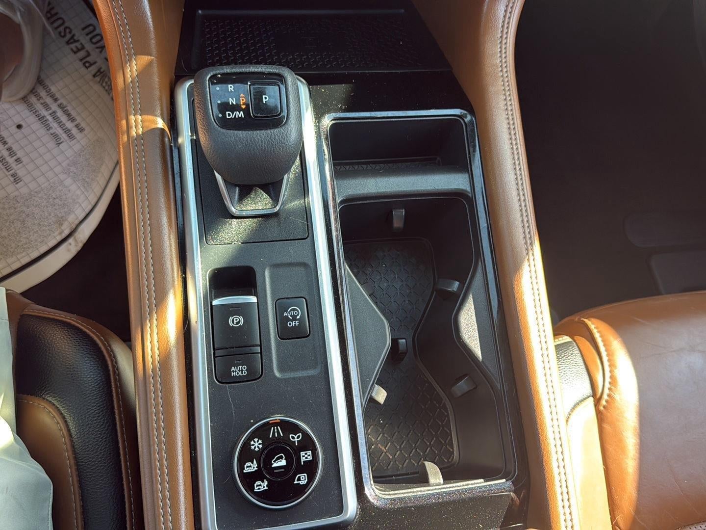 2022 Nissan Pathfinder Platinum