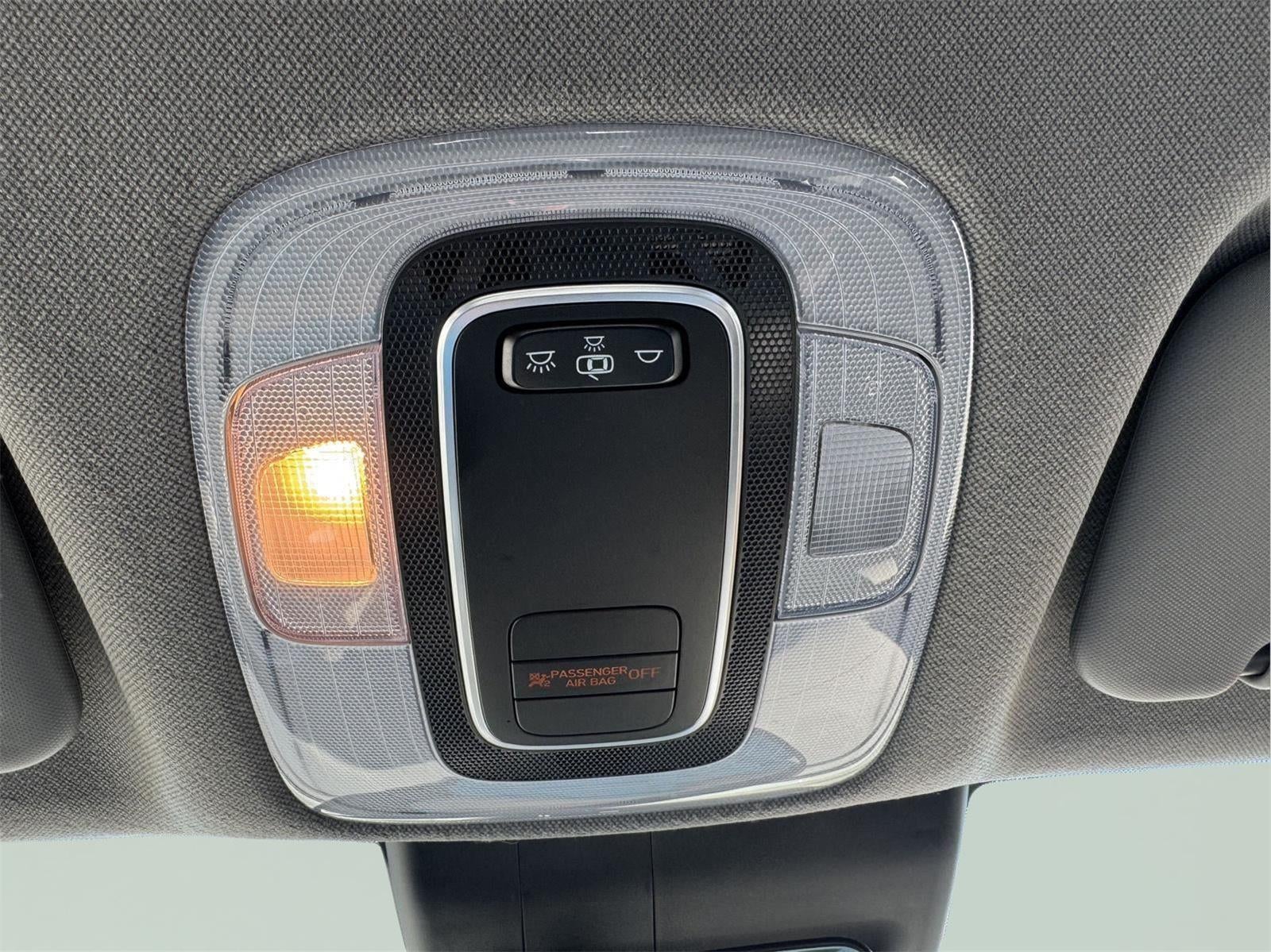 2022 Hyundai ELANTRA SE