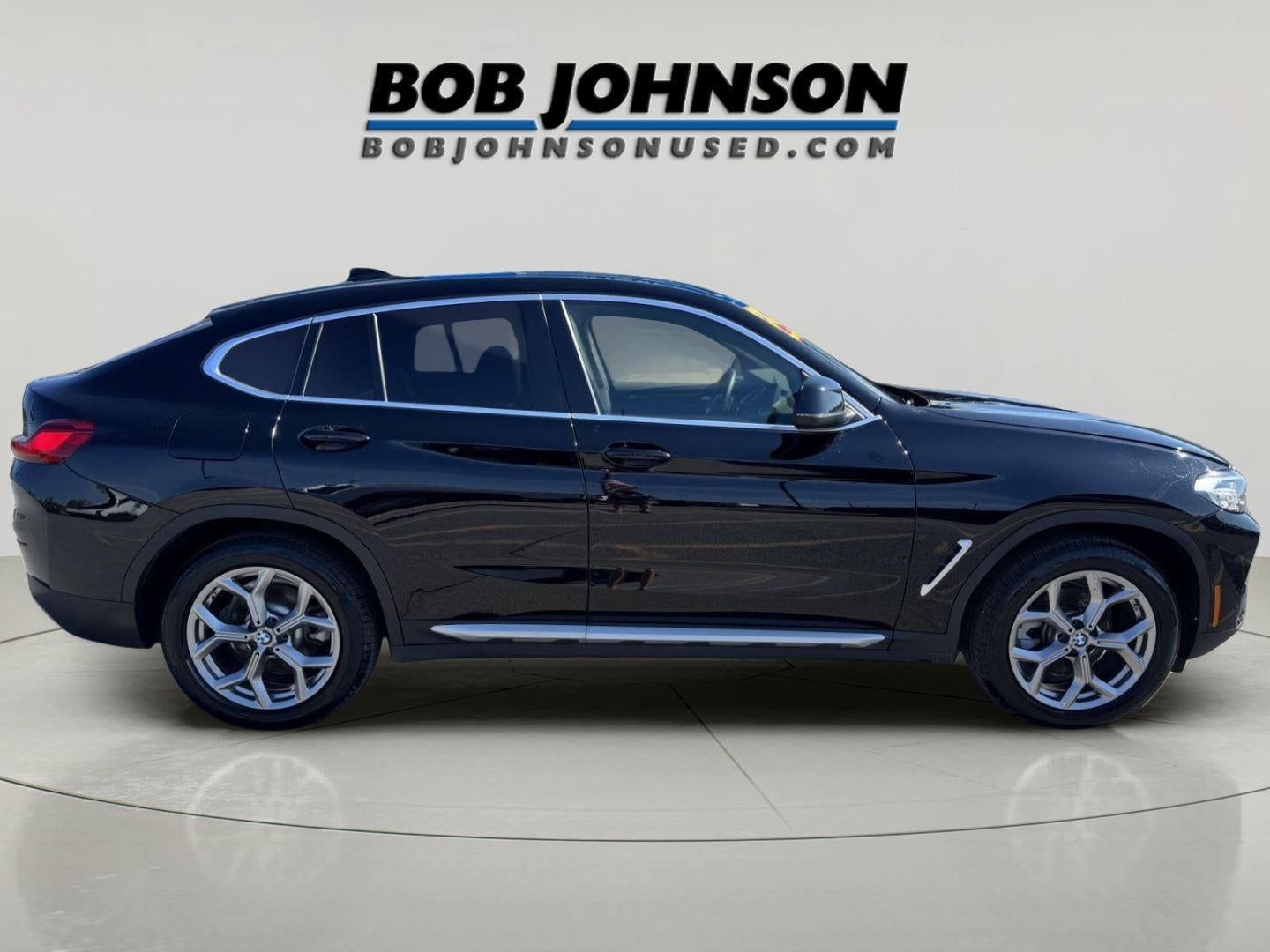 2025 BMW X4 xDrive30i