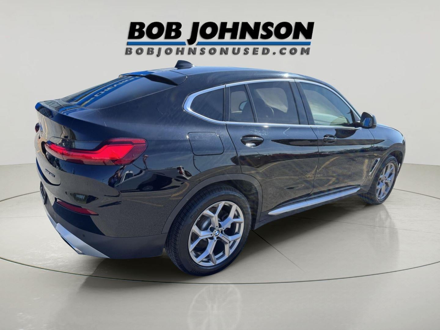 2025 BMW X4 xDrive30i