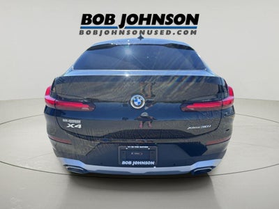 2025 BMW X4 xDrive30i