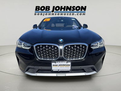 2025 BMW X4 xDrive30i