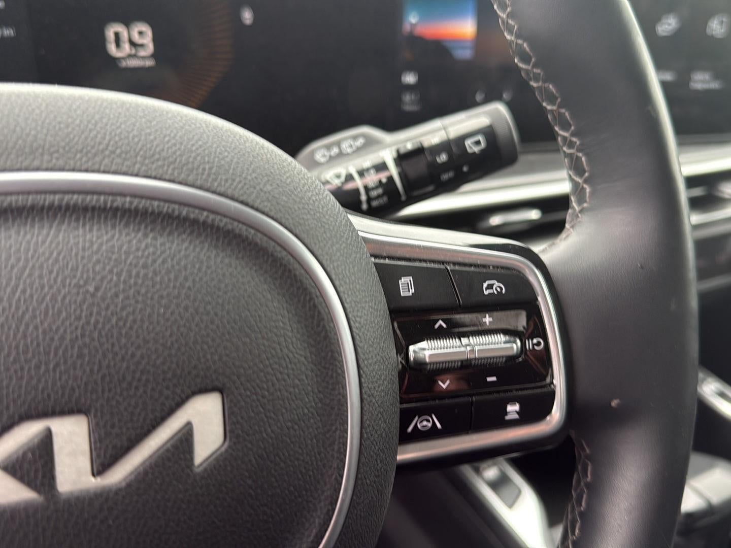 2025 Kia Sorento X-Line EX