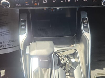 2025 Kia Sorento X-Line EX