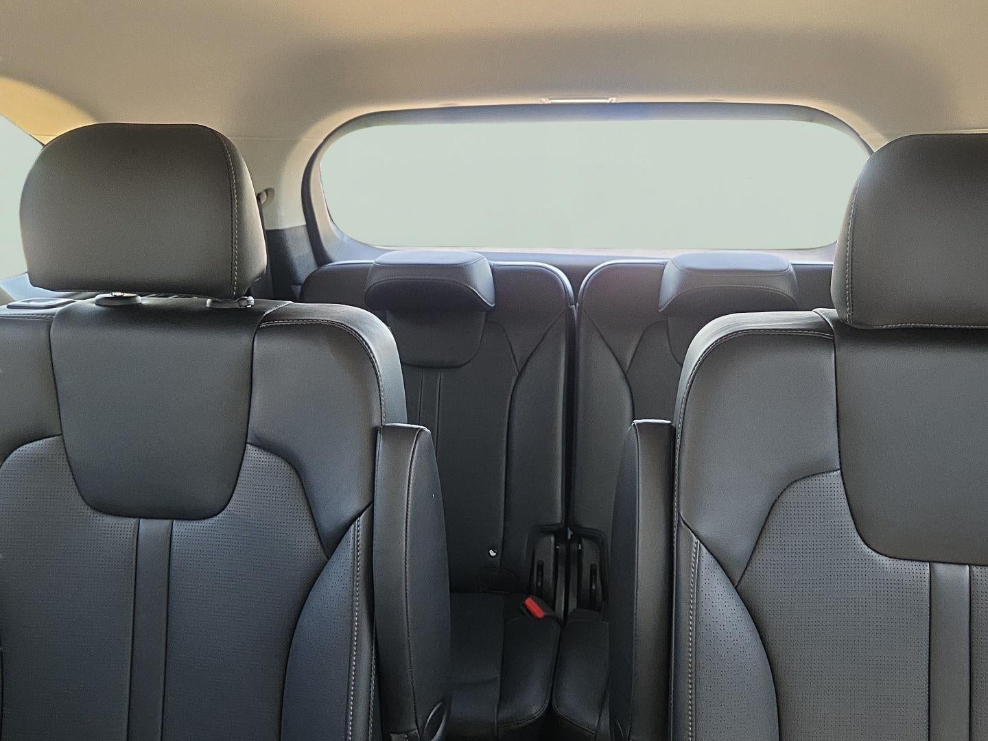 2025 Kia Sorento X-Line EX