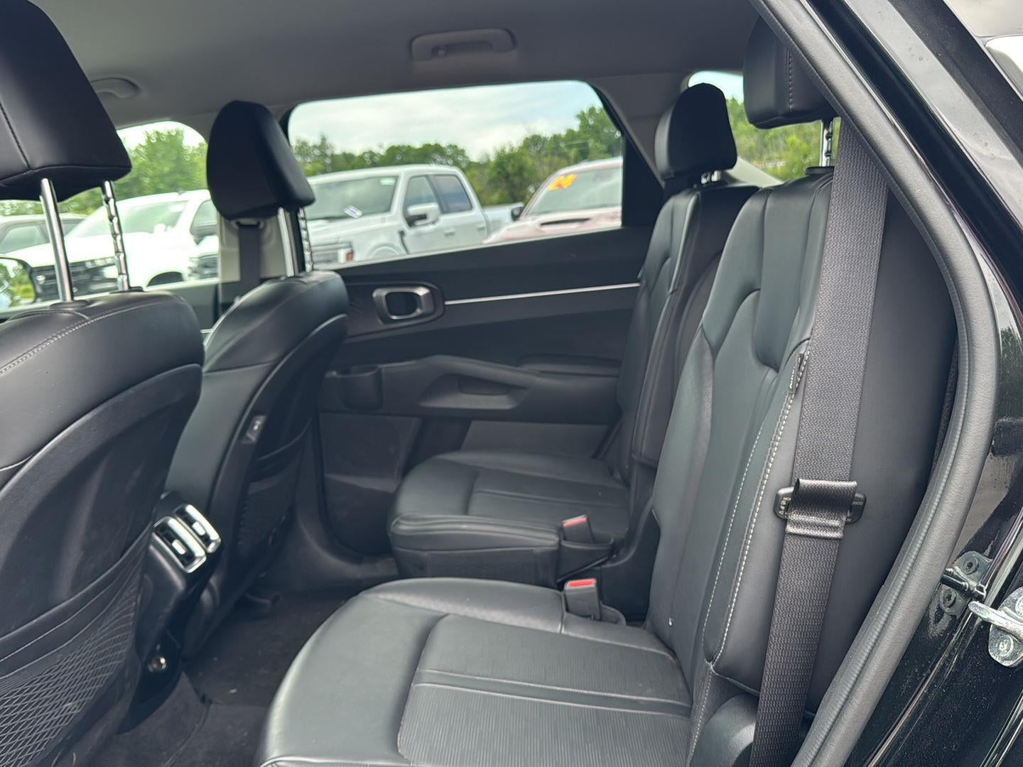 2025 Kia Sorento X-Line EX