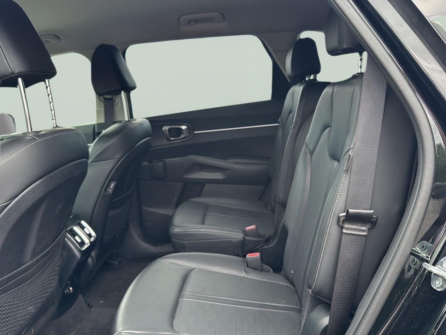 2025 Kia Sorento X-Line EX