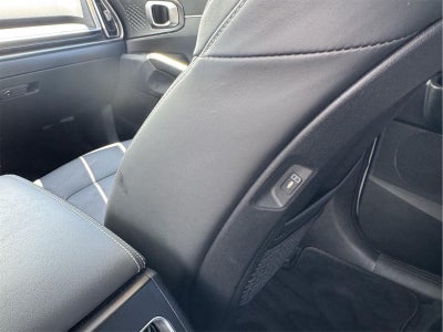 2025 Kia Sorento X-Line EX