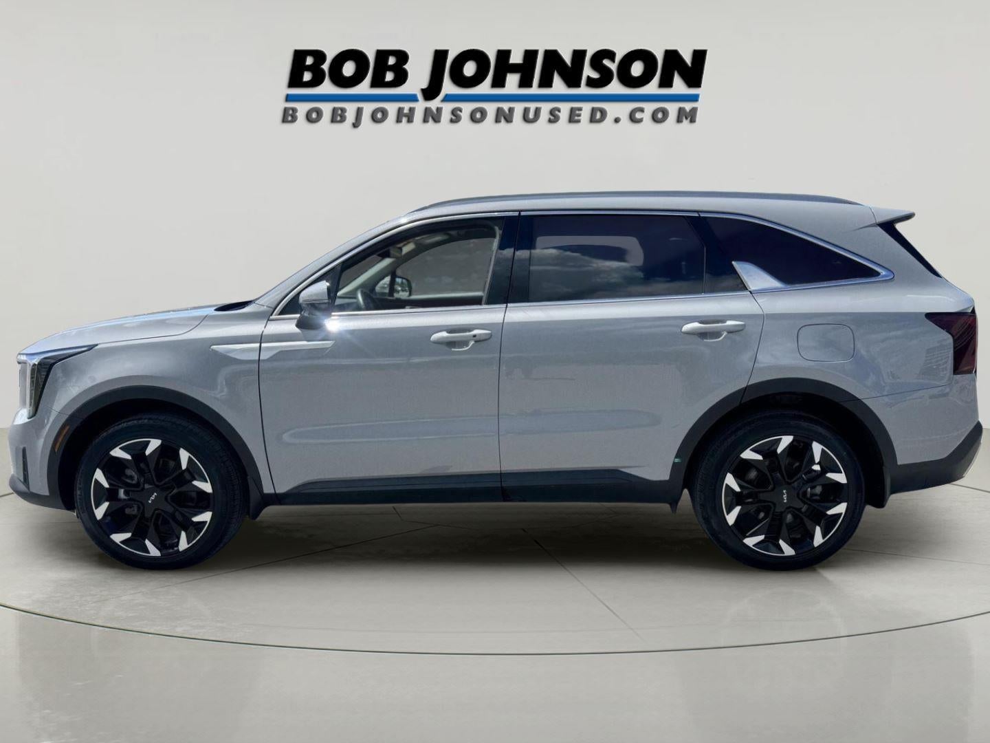 2025 Kia Sorento X-Line EX