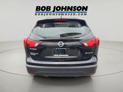 2018 Nissan Rogue Sport SV