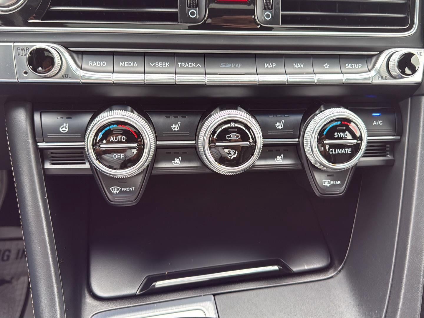 2019 Genesis G70 2.0T Advanced