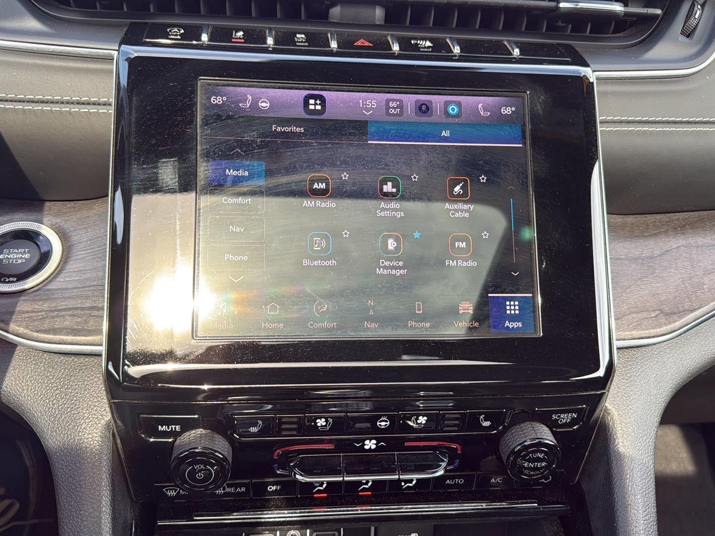 2022 Jeep Grand Cherokee Overland 4x4