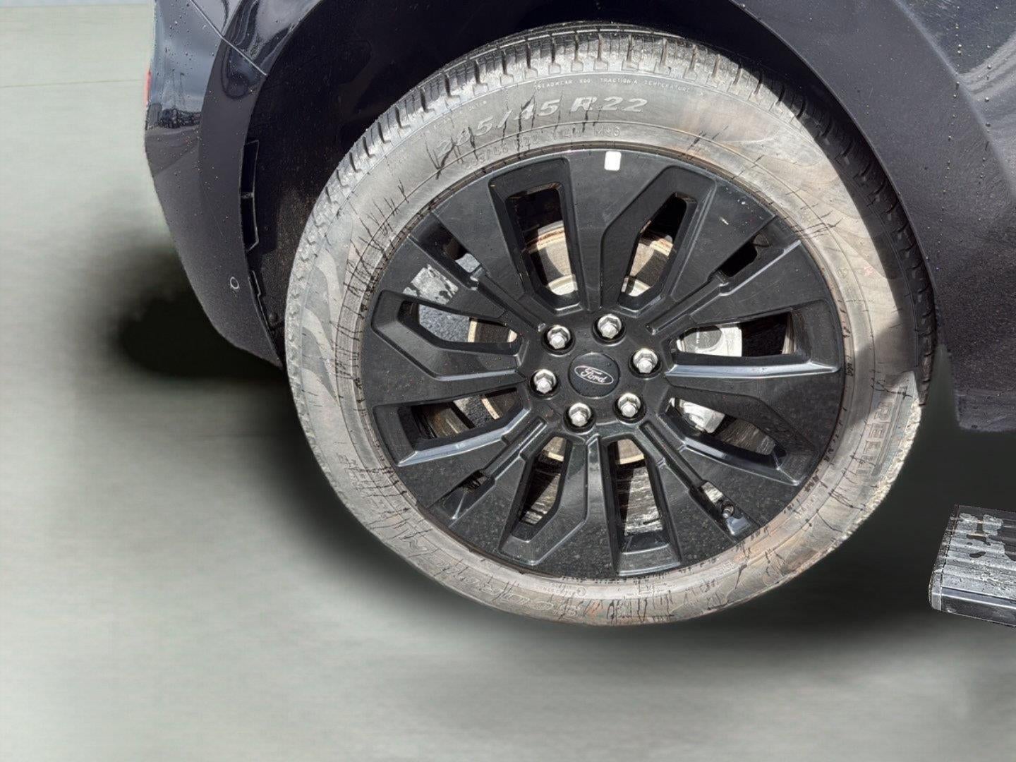 2025 Ford Expedition Platinum MAX