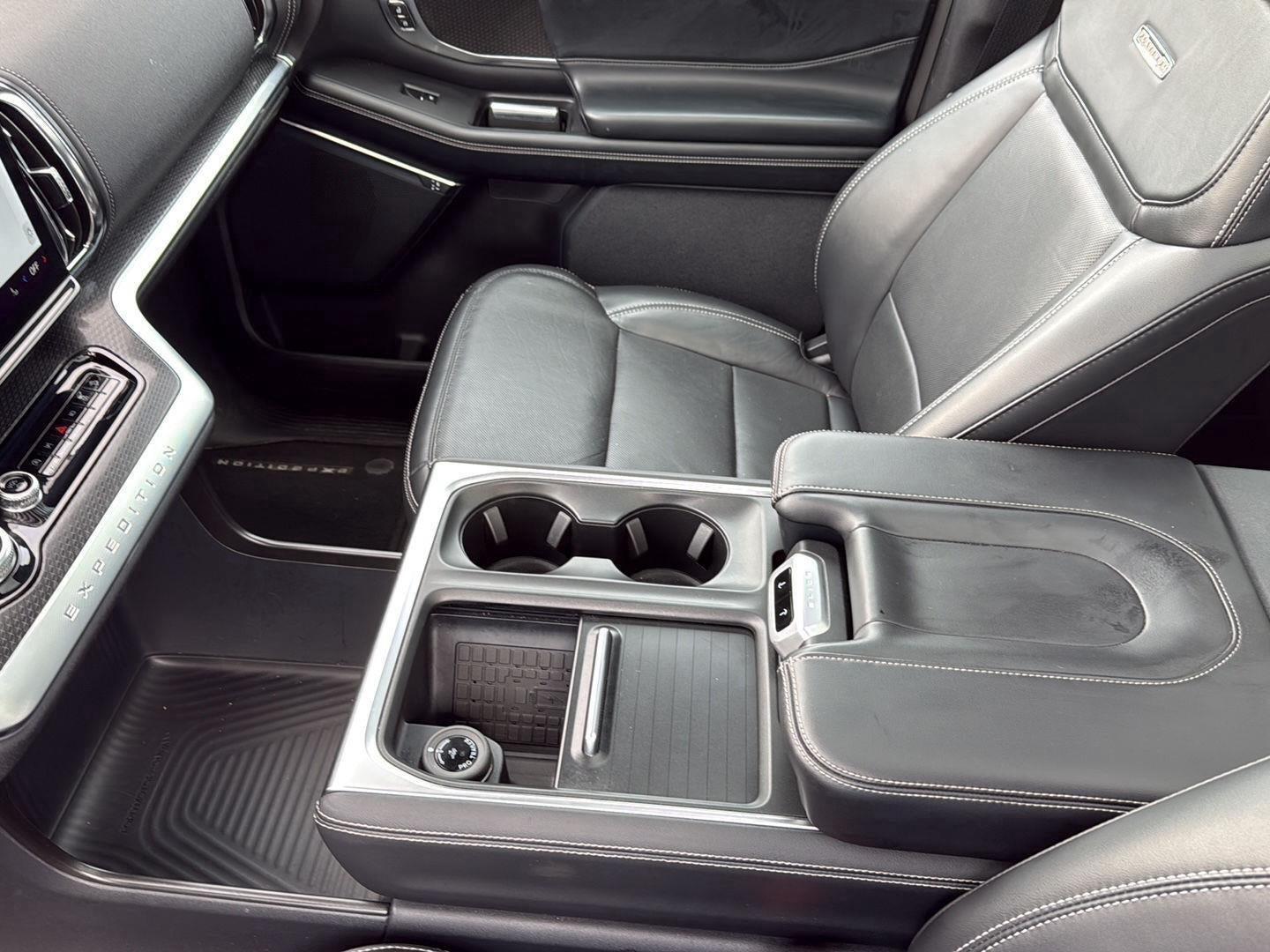 2025 Ford Expedition Platinum MAX