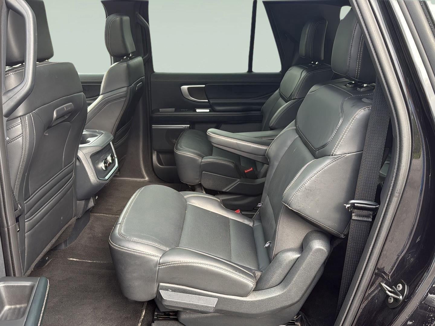 2025 Ford Expedition Platinum MAX