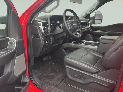 2025 Ford F-350 LARIAT