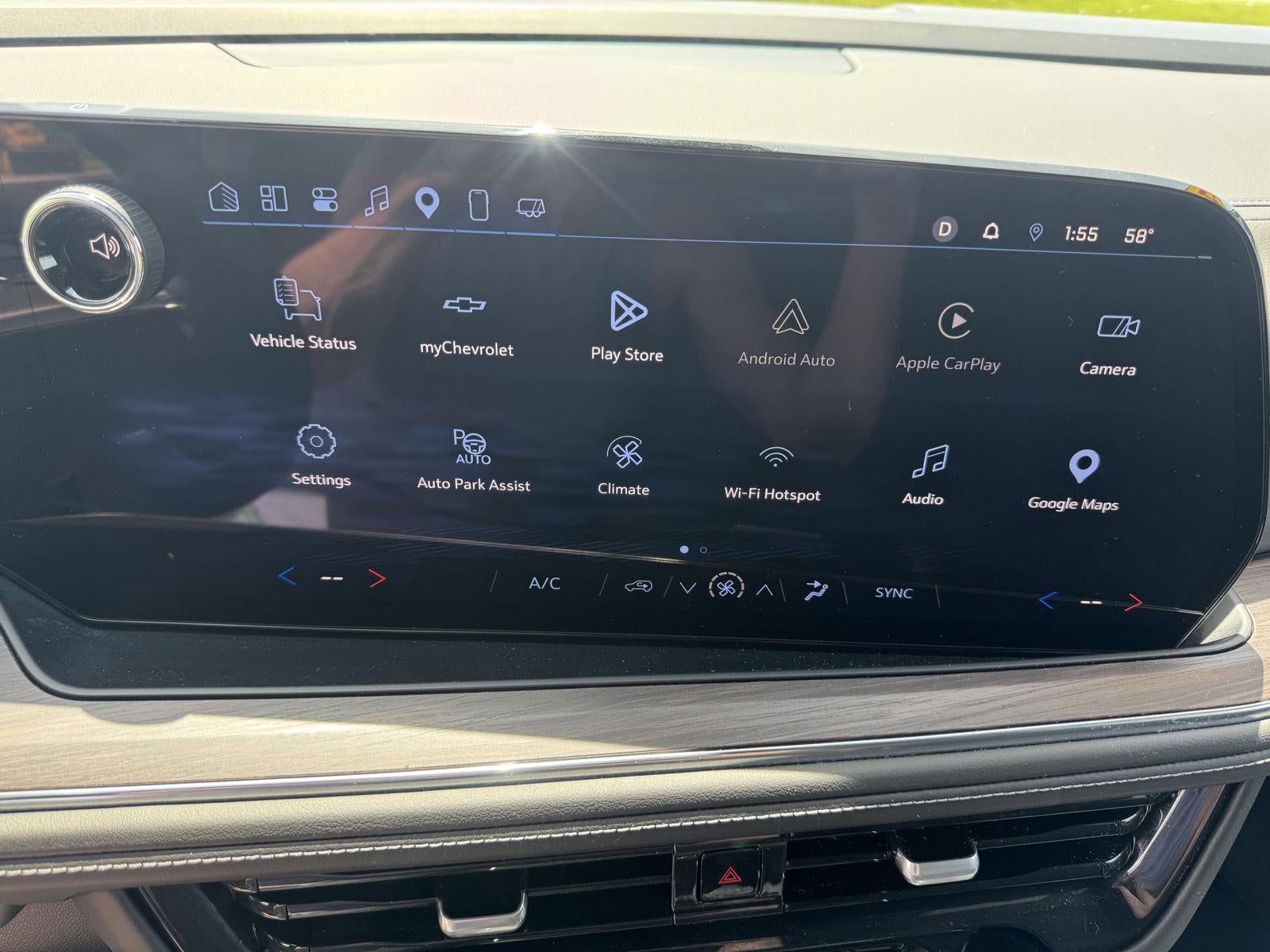 2025 Chevrolet Suburban LS