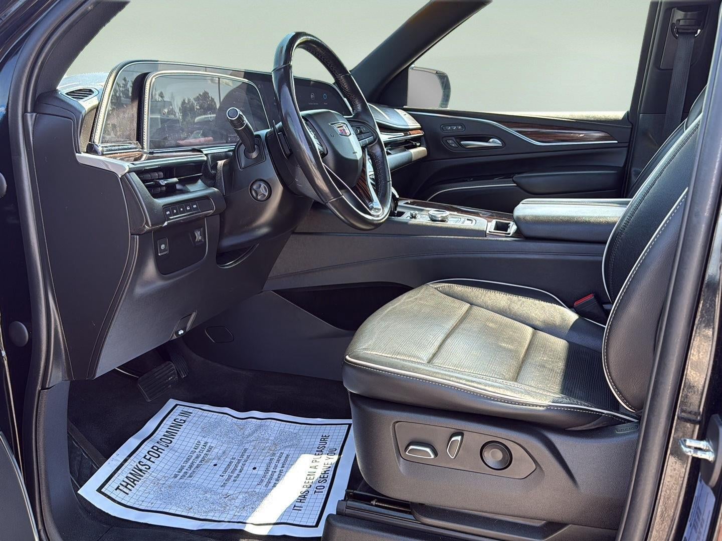 2023 Cadillac Escalade ESV Premium Luxury