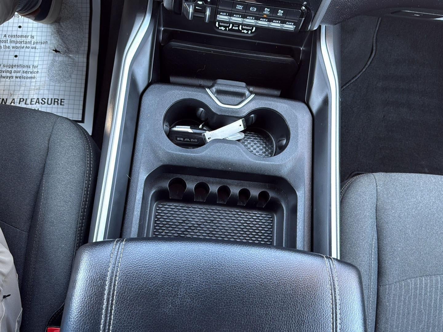2022 RAM 3500 Big Horn Crew Cab 4x4 6'4" Box